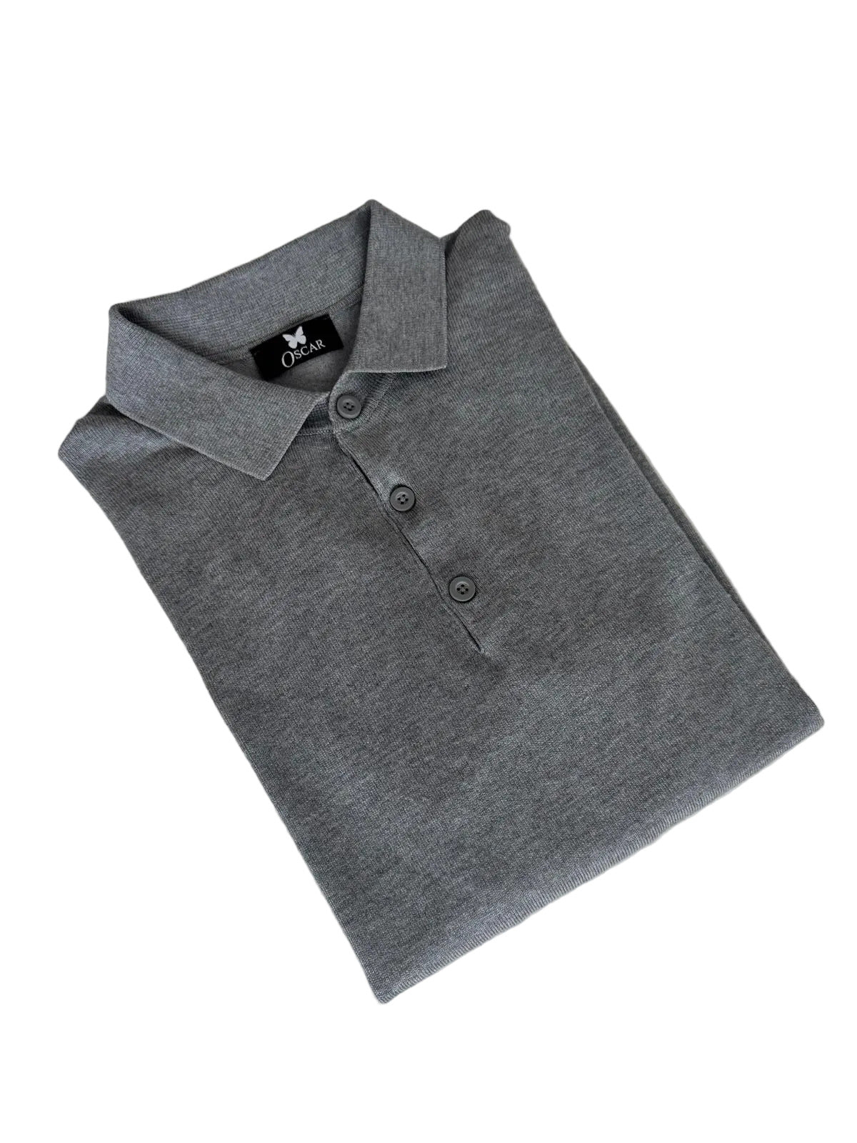 Grauer Strickpullover mit Polokragen und Knöpfen
